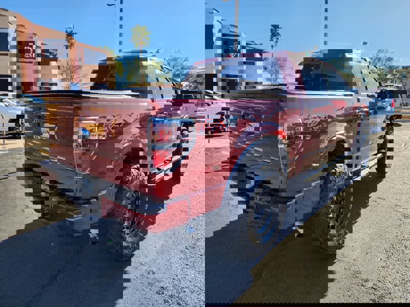 Used 2014 Ford F150 FX4 w/ Equipment Group 402A Luxury AWD/4WD image 3