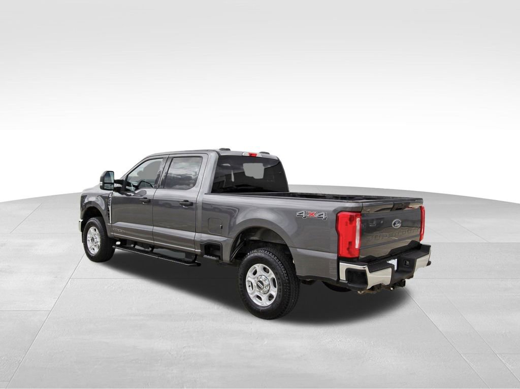 Used 2025 Ford F250 XLT video 3