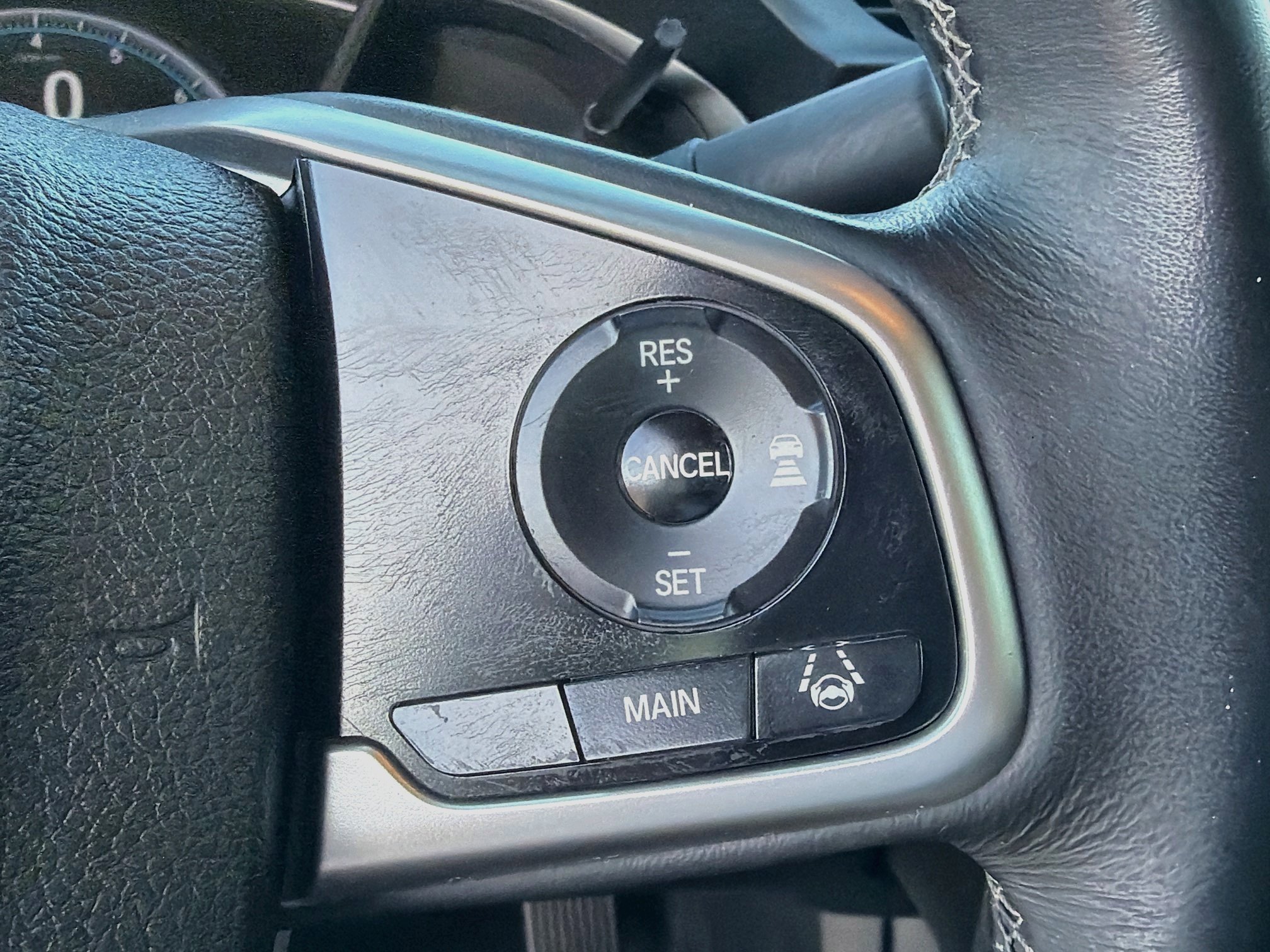Used 2018 Honda Civic Touring image 37
