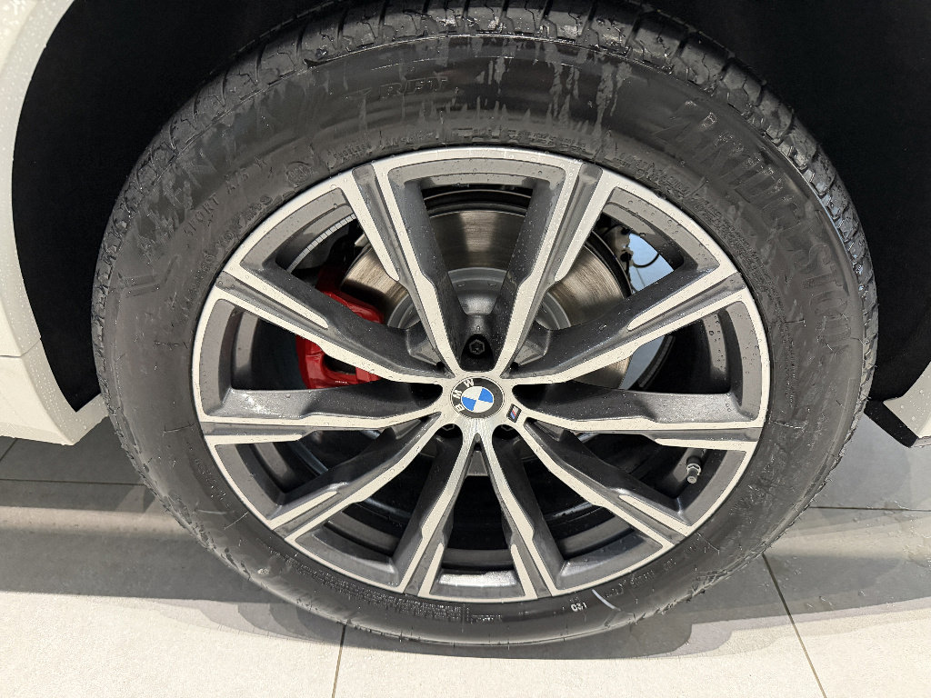 New 2026 BMW X5 xDrive40i w/ M Sport Package image 7