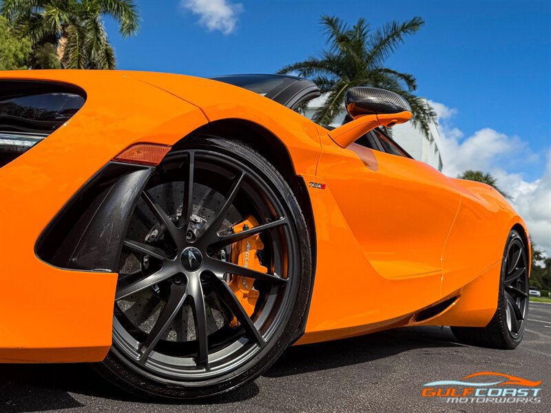Used 2022 McLaren 720S Performance RWD image 13