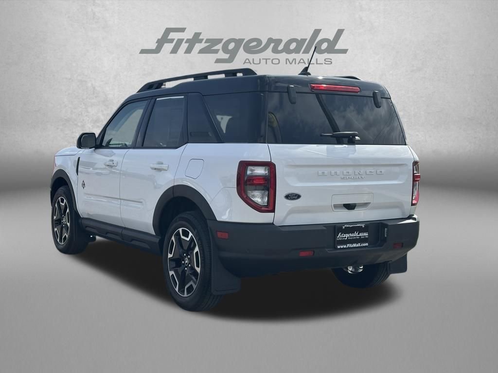Used 2023 Ford Bronco Sport Outer Banks w/ Tech Package image 6