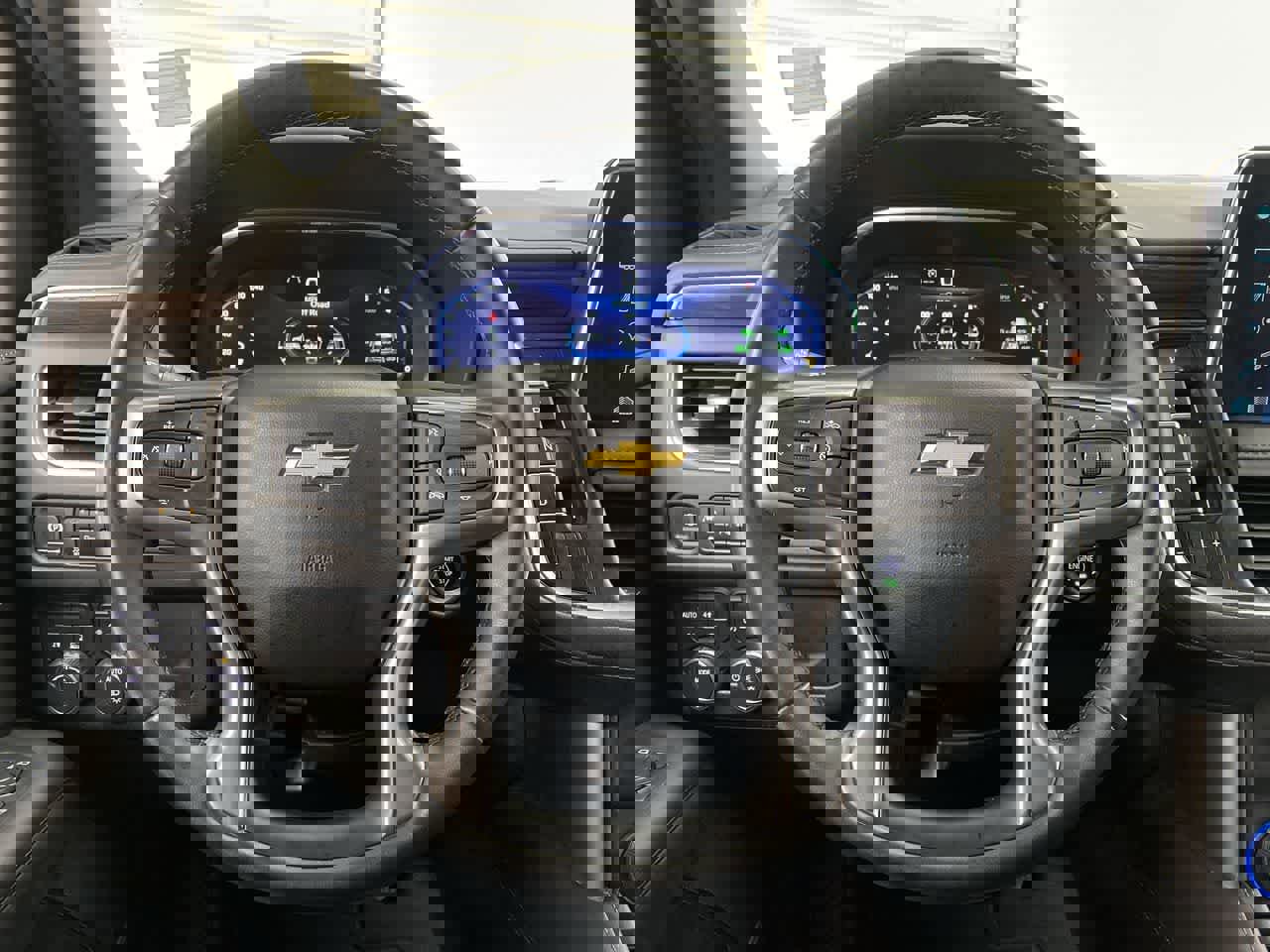 Used 2024 Chevrolet Tahoe LT image 19