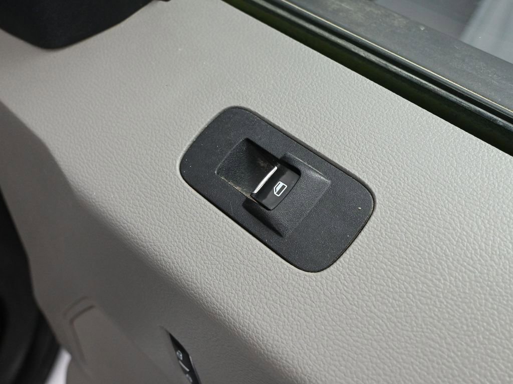 Used 2022 Ford F250 XL w/ Power Equipment Group image 46