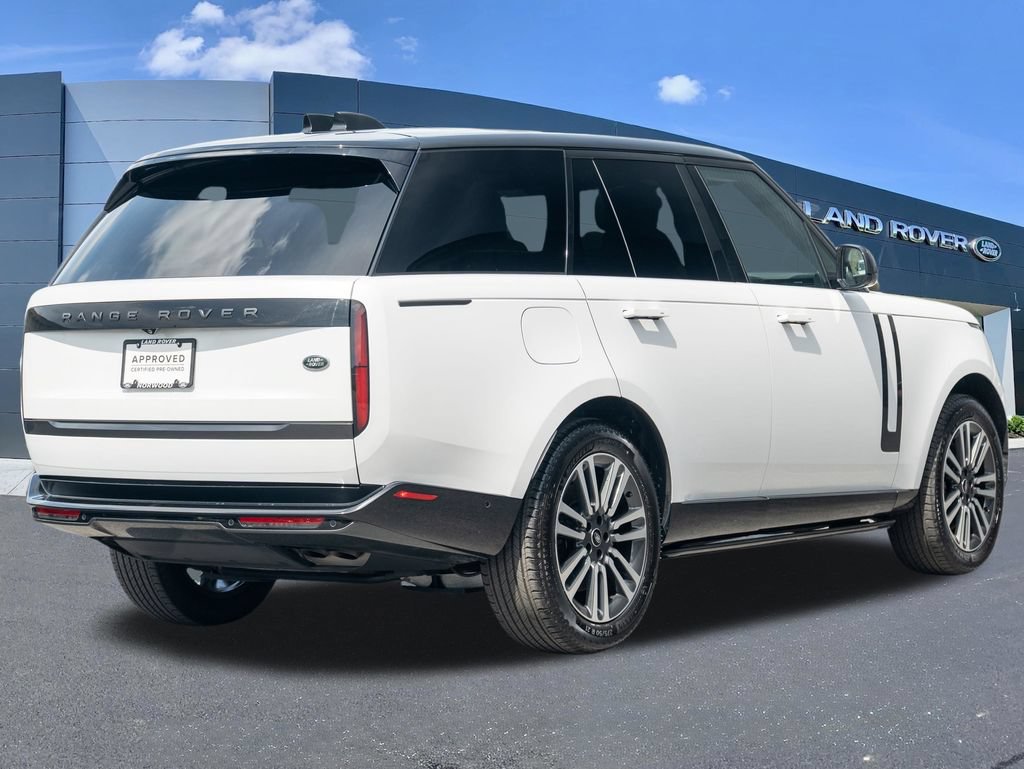 Used 2023 Land Rover Range Rover SE AWD/4WD image 4