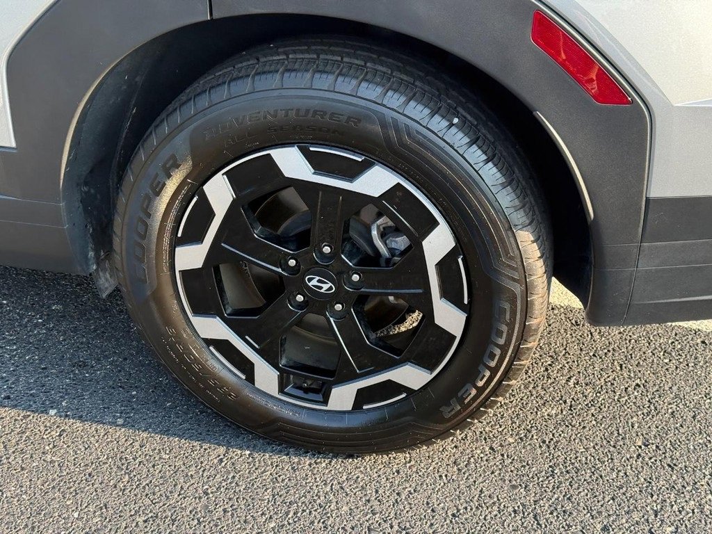 Used 2024 Hyundai Santa Fe SEL image 8