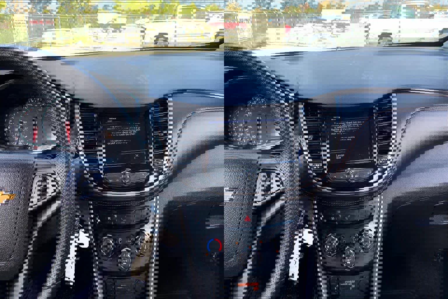 Used 2020 Chevrolet Trax LT image 6