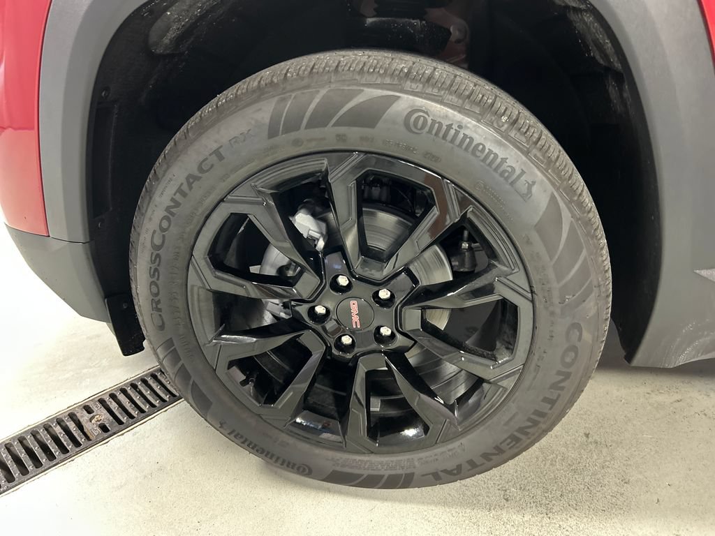 New 2027 GMC Terrain Elevation w/ Elevation Premium Package AWD/4WD image 9