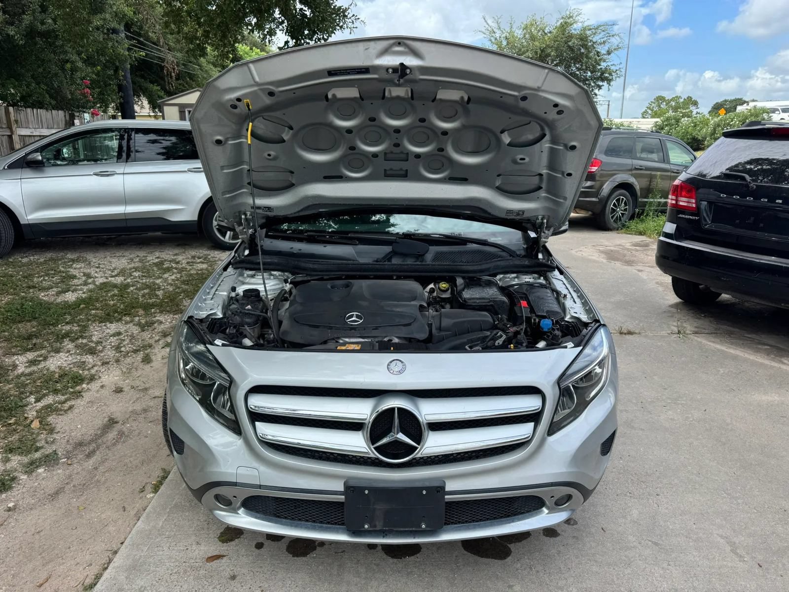 Used 2017 Mercedes-Benz GLA 250 4MATIC w/ Premium Package image 10