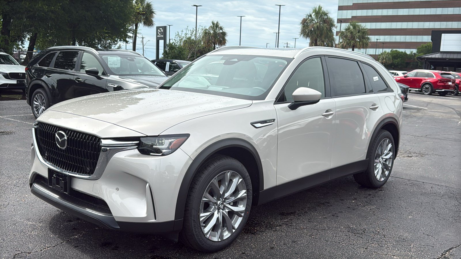 New 2026 MAZDA CX-90 3.3 Turbo w/ Preferred Package AWD/4WD image 4