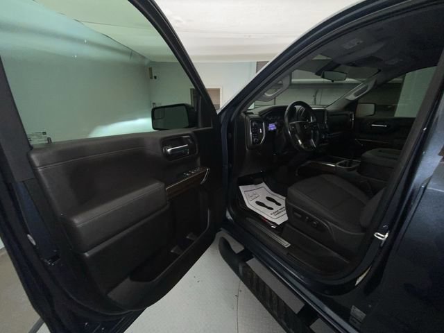 Used 2021 Chevrolet Silverado 1500 LT Trail Boss image 11