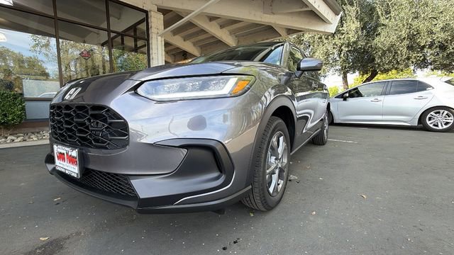 New 2026 Honda HR-V LX image 9