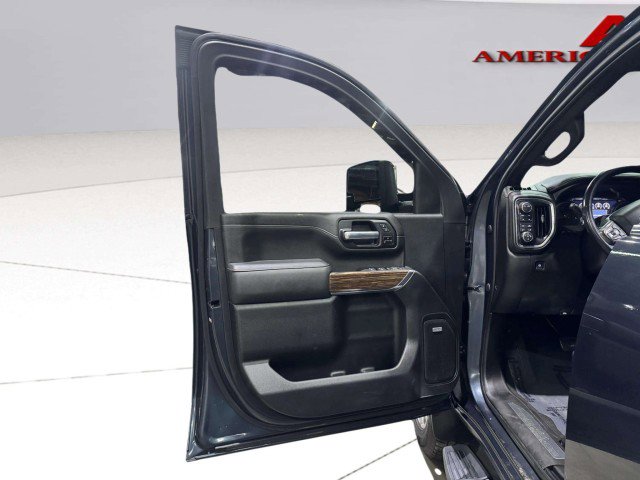 Used 2020 Chevrolet Silverado 2500 High Country w/ Technology Package AWD/4WD image 14