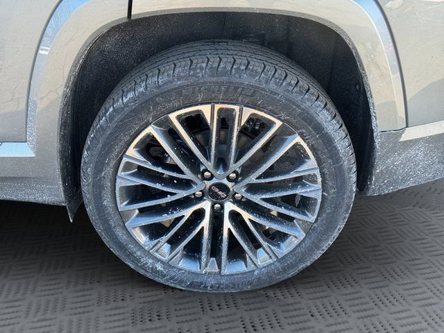 New 2026 GMC Terrain Denali w/ LPO, Black Badging Package image 29