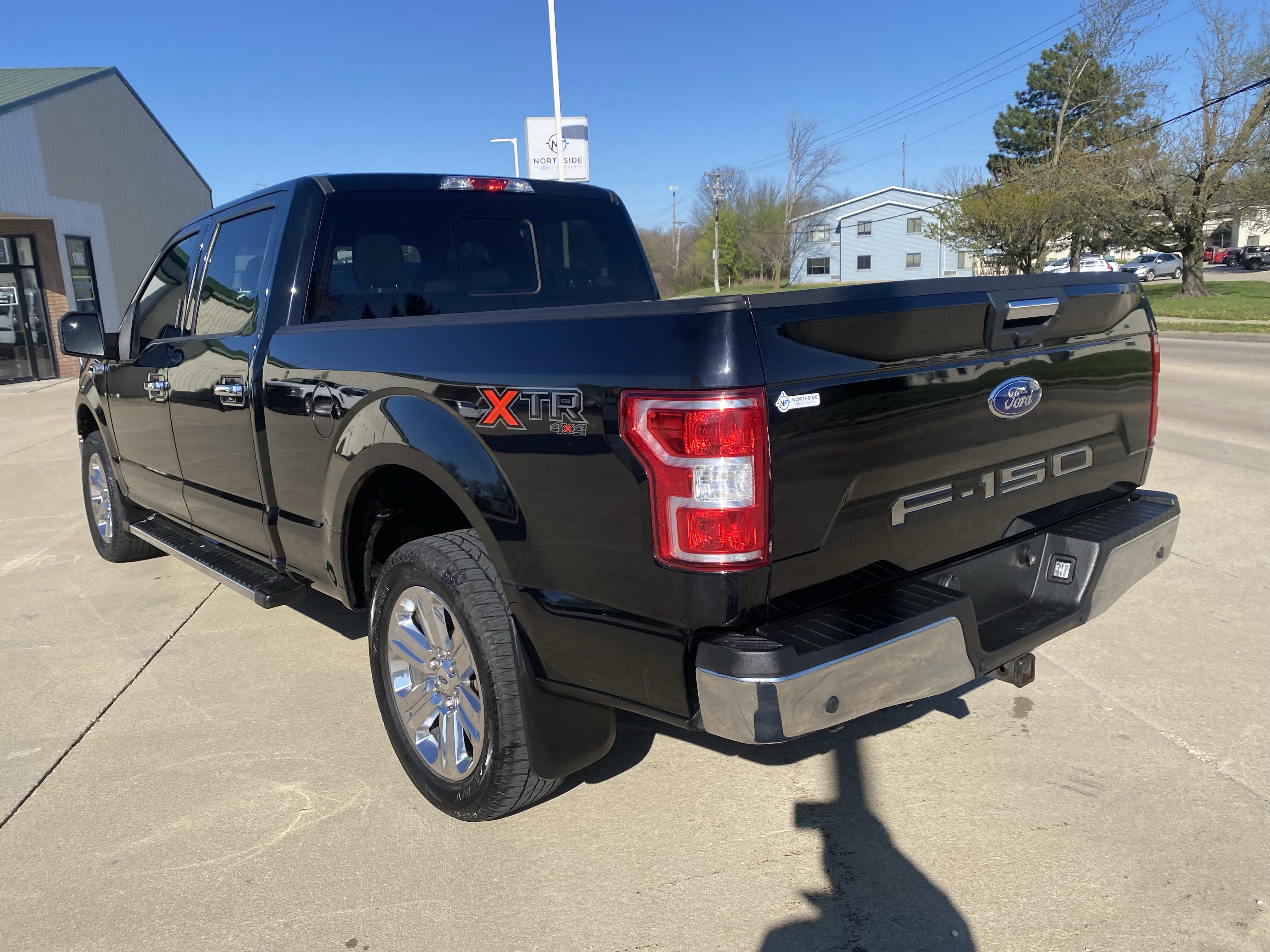 Used 2018 Ford F150 XLT w/ Equipment Group 302A Luxury image 5