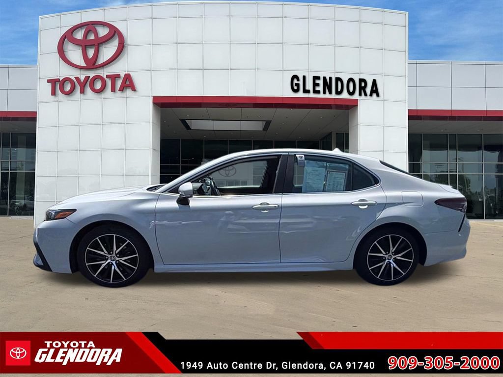 Certified 2022 Toyota Camry SE w/ Audio Upgrade Package FWD image 6