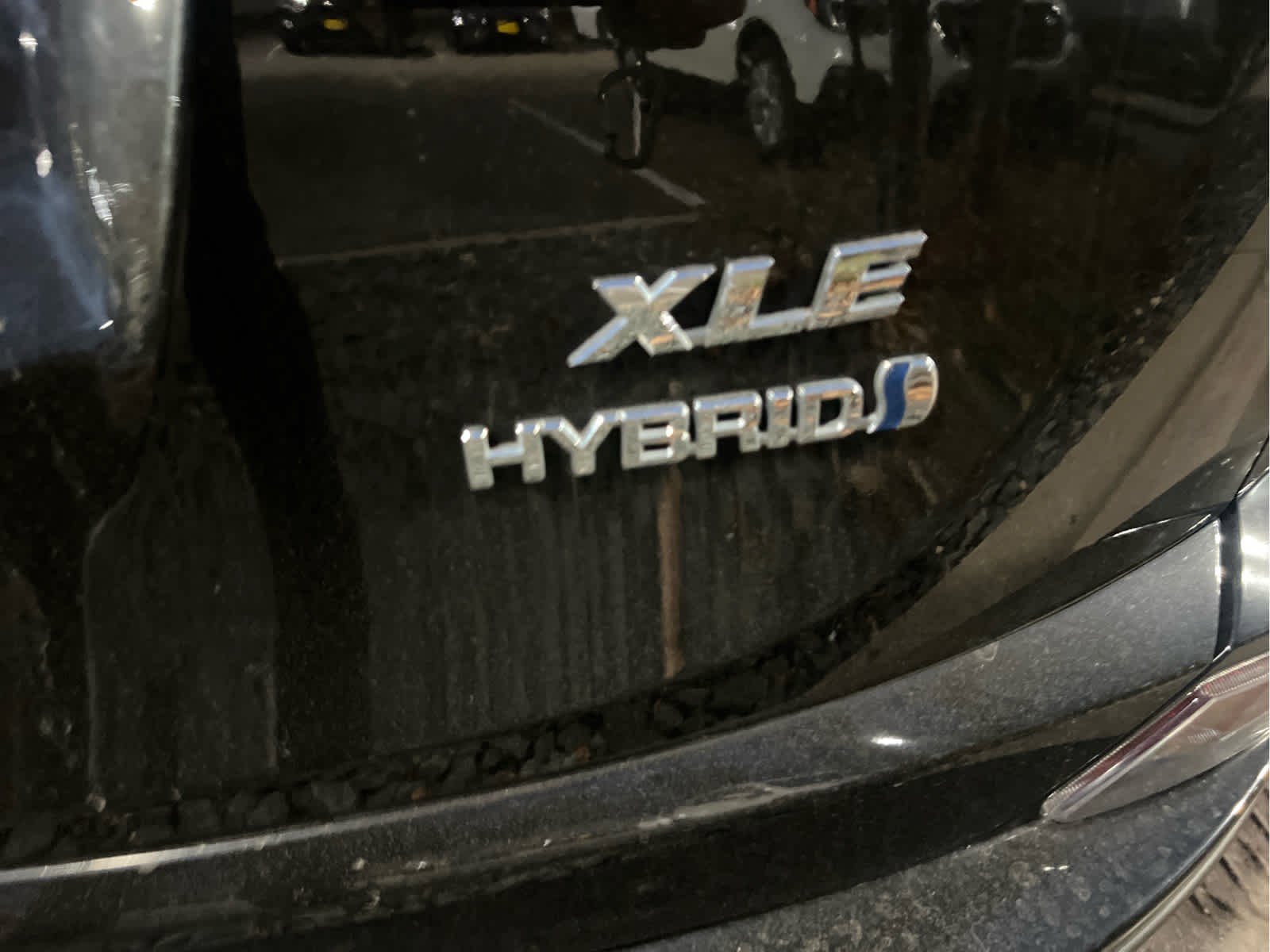 Used 2016 Toyota RAV4 XLE image 6