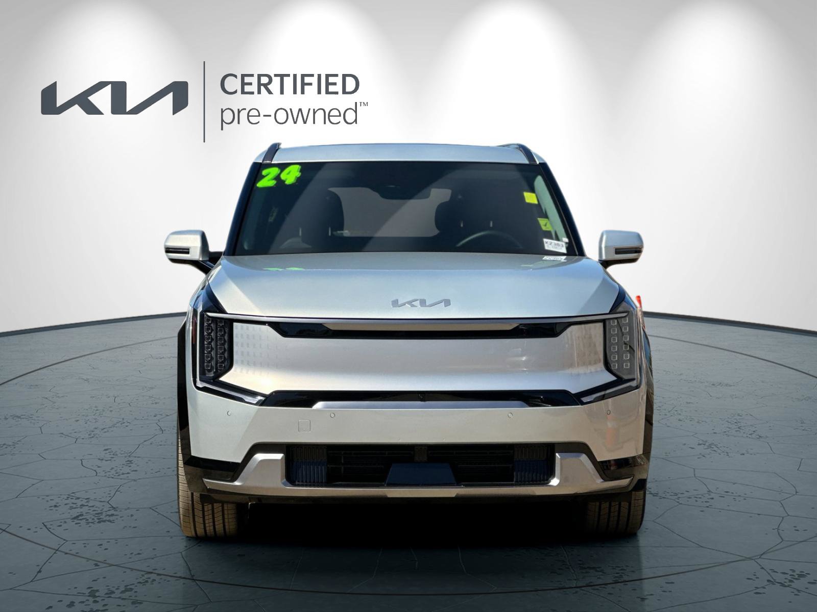 Certified 2024 Kia EV9 Land AWD/4WD image 9