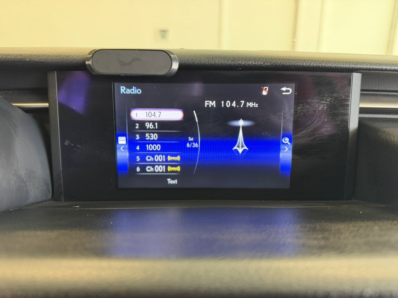 Used 2016 Lexus IS 200t RWD image 15