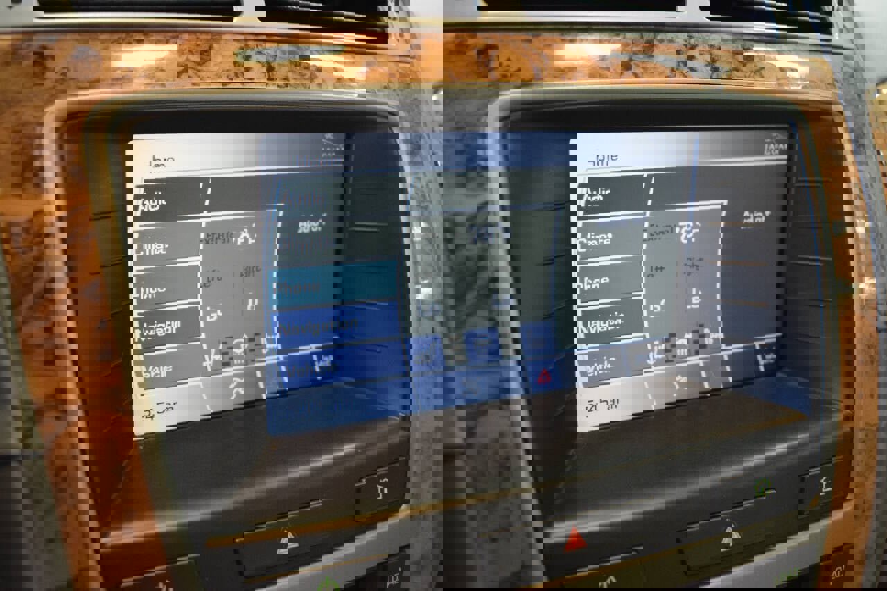 Used 2007 Jaguar XK Convertible image 44