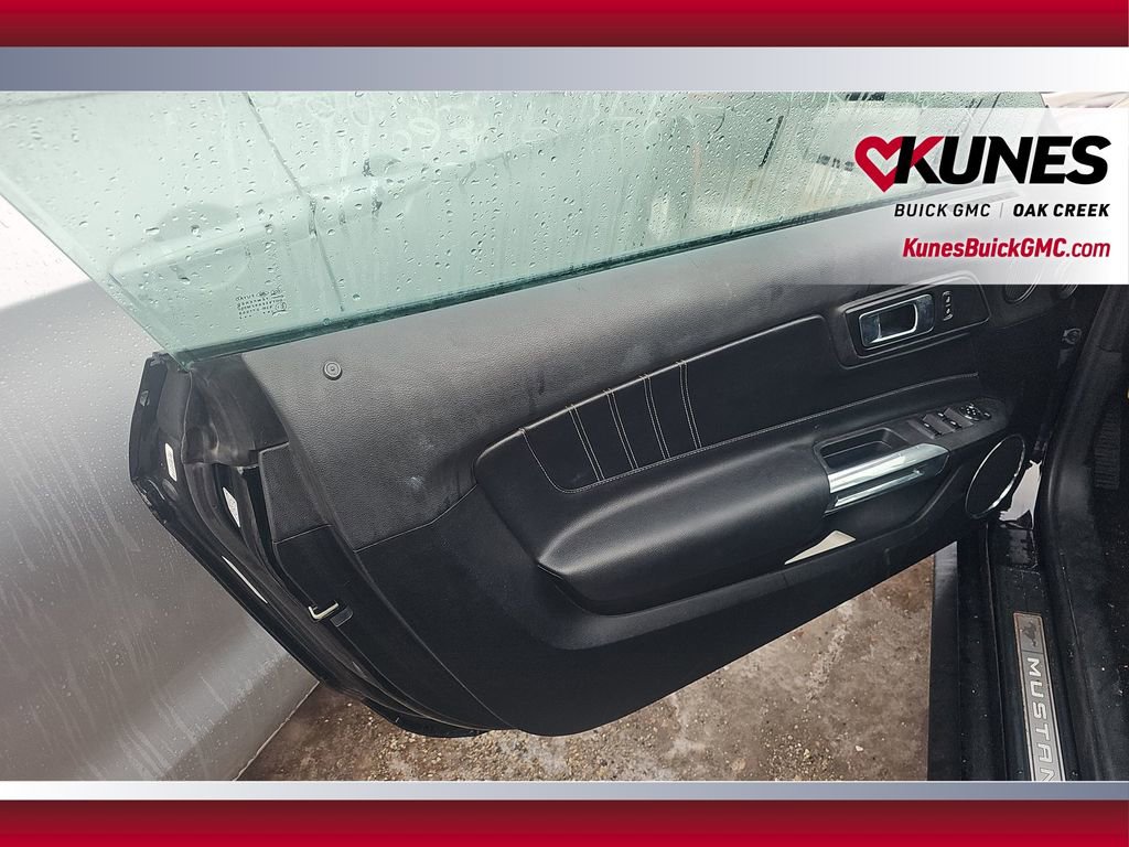 Used 2023 Ford Mustang Premium image 16