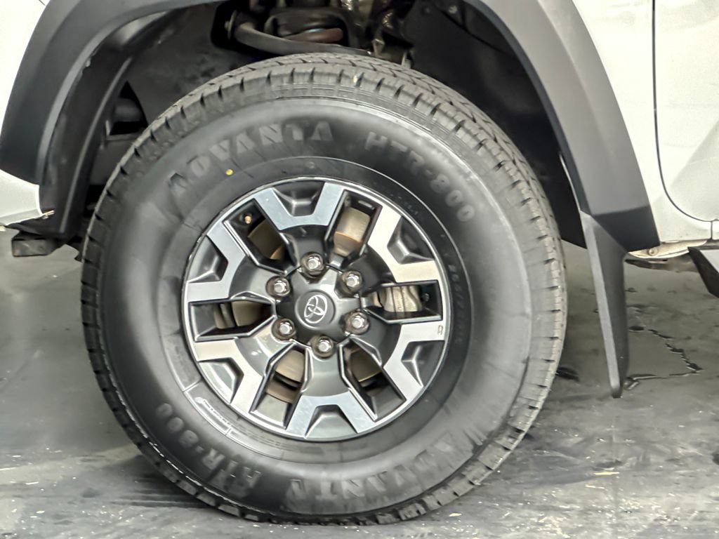 Used 2023 Toyota Tacoma TRD Off-Road AWD/4WD image 23