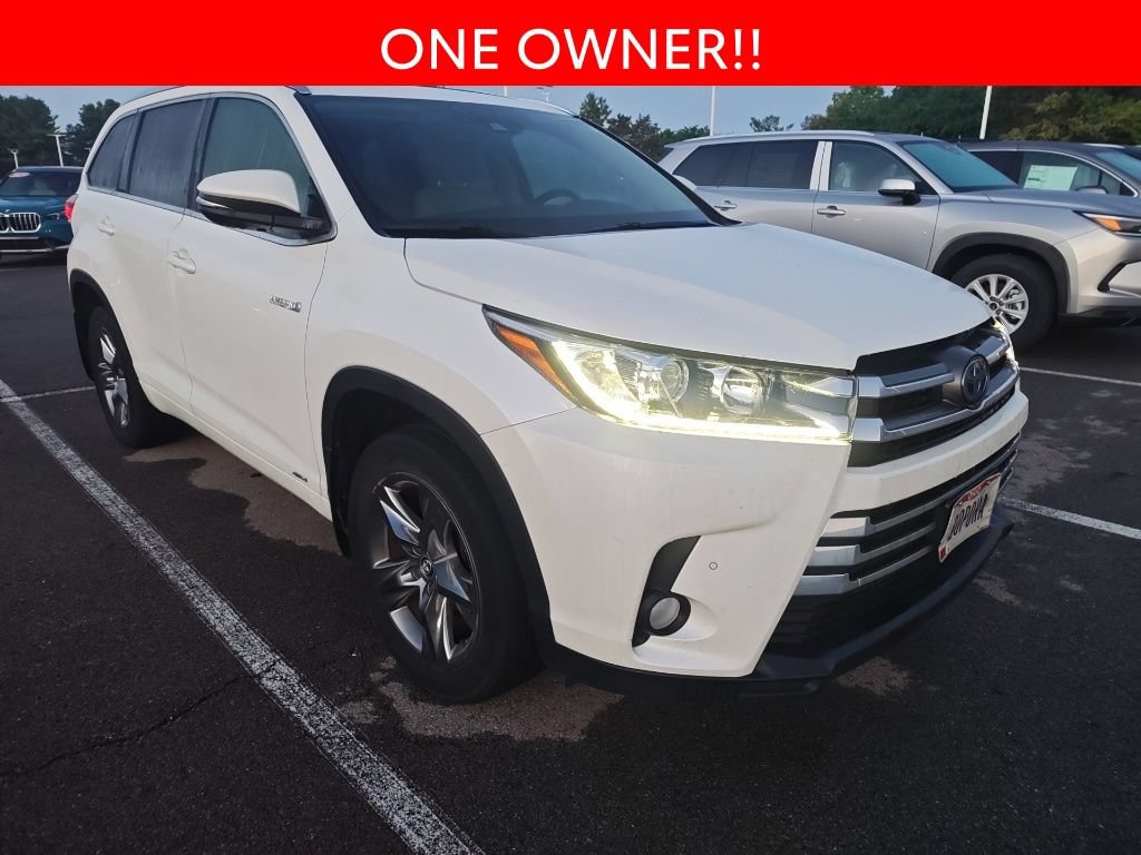 Used 2018 Toyota Highlander Limited Platinum AWD/4WD image 3