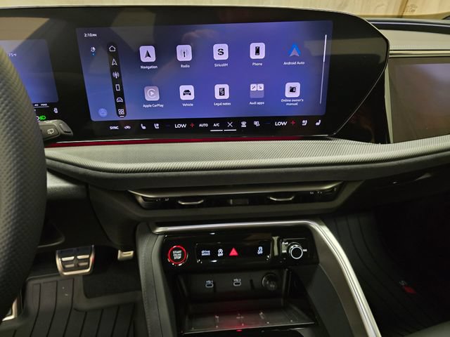 New 2026 Audi SQ5 Premium Plus AWD/4WD image 17