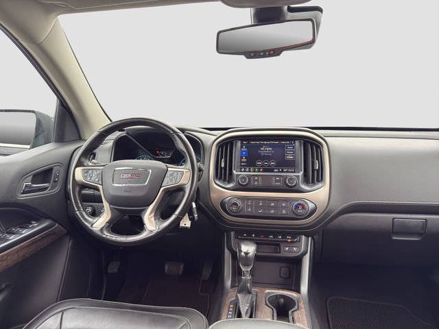 Used 2022 GMC Canyon Denali image 14