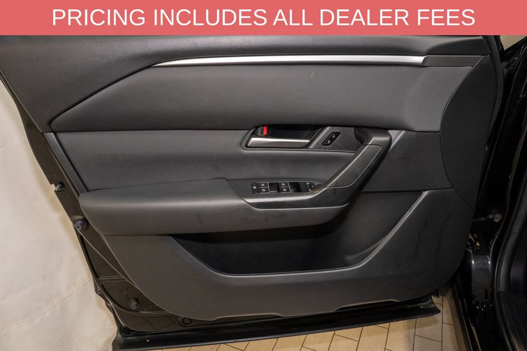 Used 2025 MAZDA CX-50 AWD 2.5 S w/ Preferred Package image 12