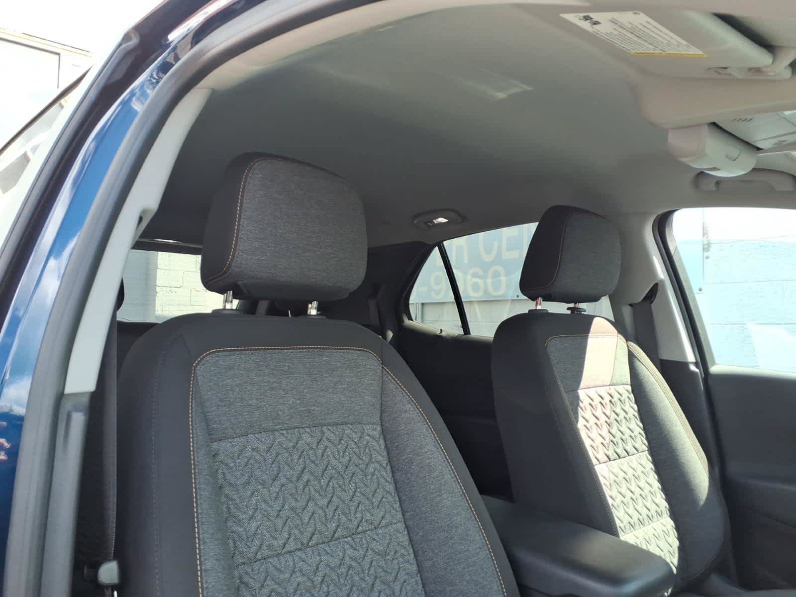 Used 2023 Chevrolet Equinox LT AWD/4WD image 23