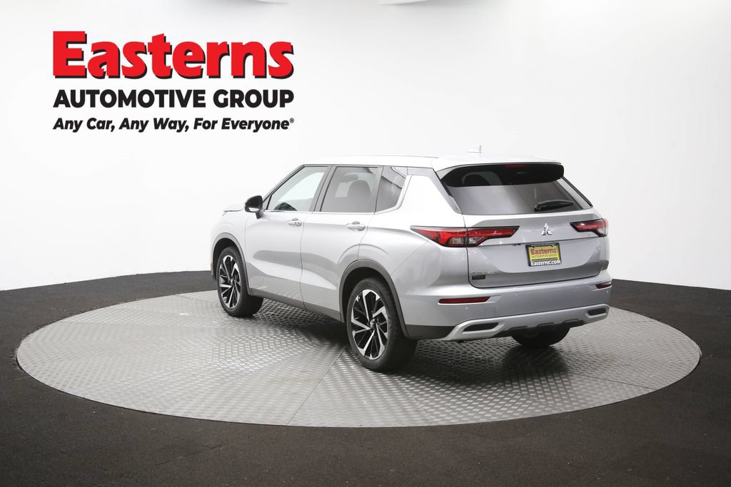 Used 2024 Mitsubishi Outlander SE FWD image 67