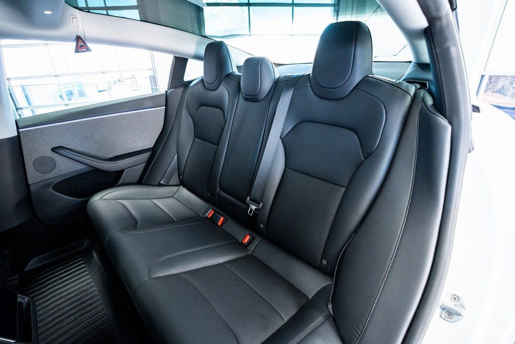 Used 2025 Tesla Model 3 Long Range image 45