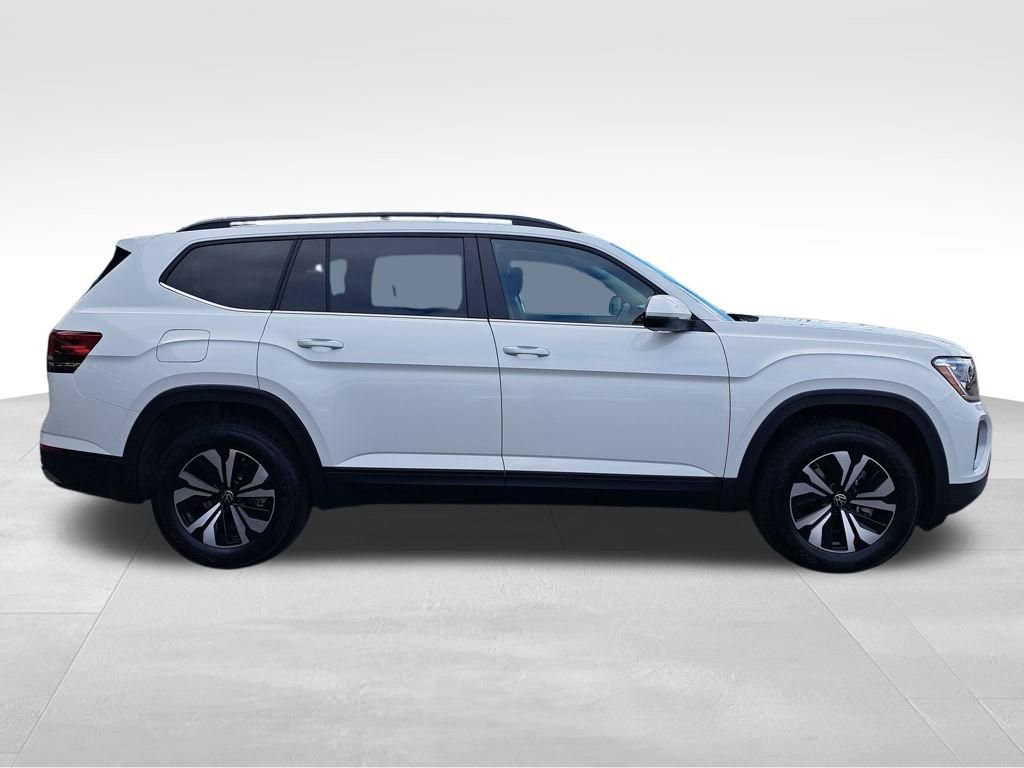 New 2026 Volkswagen Atlas SE image 7