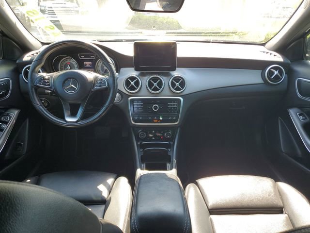 Used 2016 Mercedes-Benz GLA 250 4MATIC image 11