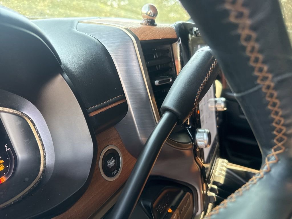 Used 2023 RAM 2500 Limited AWD/4WD image 20