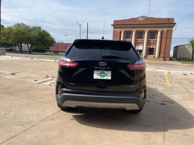 Used 2022 Ford Edge SEL w/ Convenience Package AWD/4WD image 4