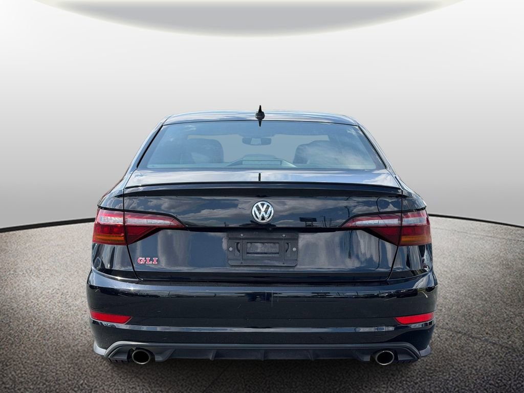 Used 2019 Volkswagen Jetta GLI image 4