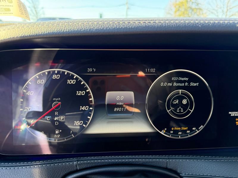 Used 2019 Mercedes-Benz S 560 4MATIC Sedan image 15