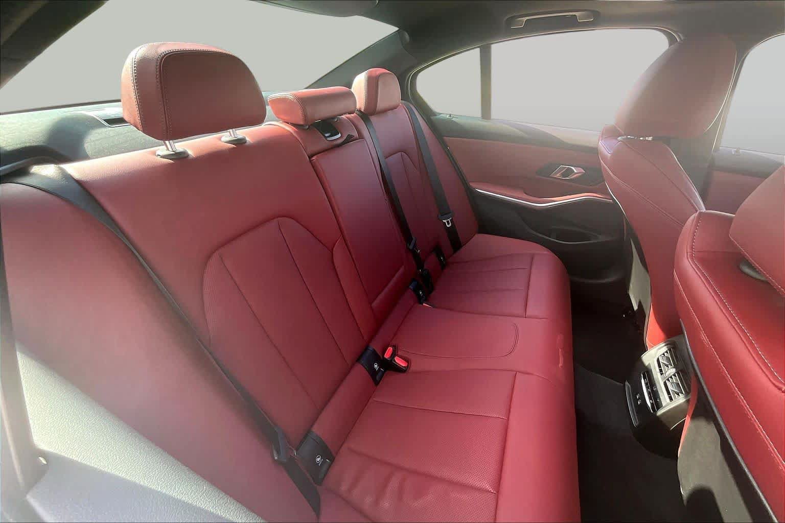 Used 2026 BMW 330i Sedan RWD image 18