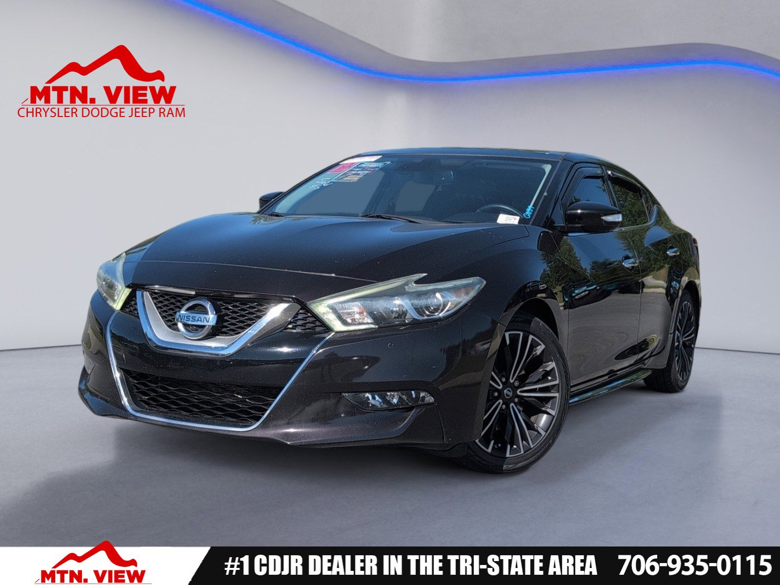 Used 2016 Nissan Maxima Platinum w/ Interior Lighting Package FWD image 1