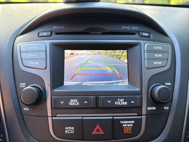 Used 2015 Hyundai Tucson SE image 20