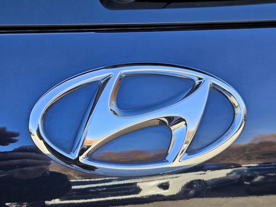 Used 2022 Hyundai Palisade Calligraphy image 13