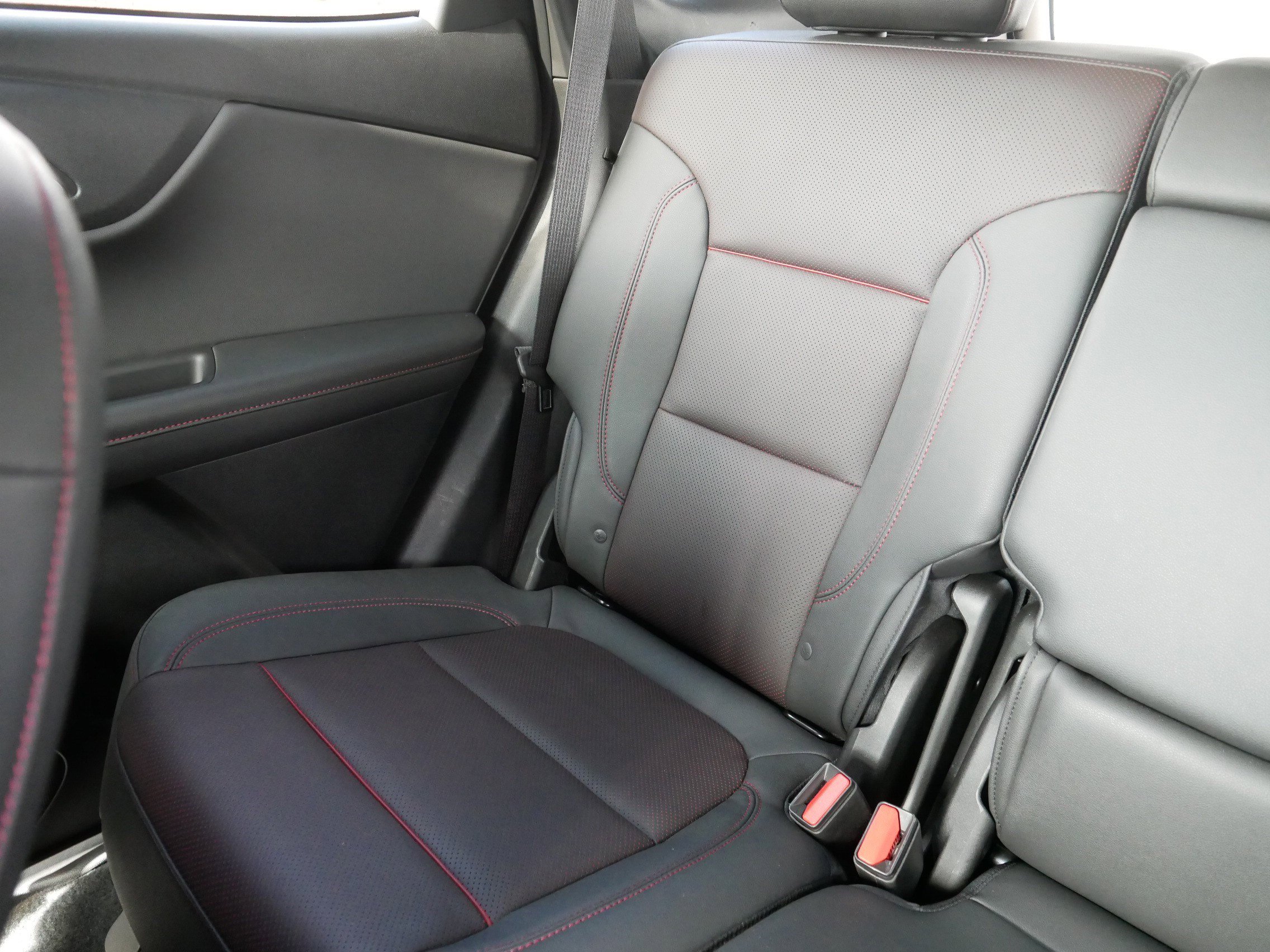 Certified 2025 Chevrolet Blazer RS w/ Enhanced Convenience Package image 12