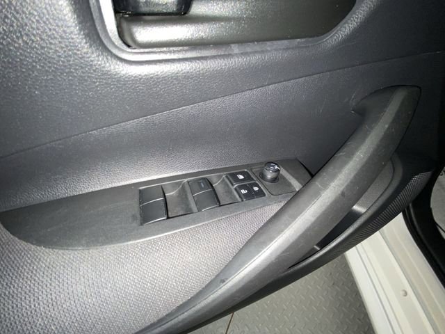 Used 2022 Toyota Corolla LE FWD image 13
