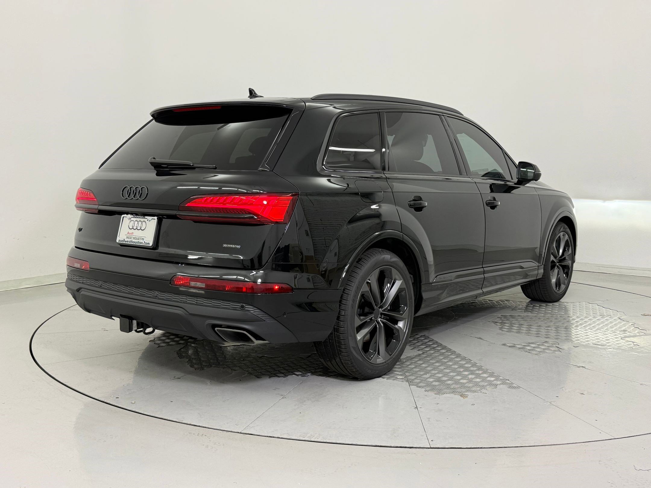 New 2026 Audi Q7 3.0T Premium Plus AWD/4WD image 9