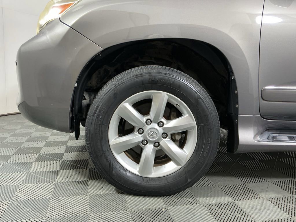 Used 2013 Lexus GX 460 image 8