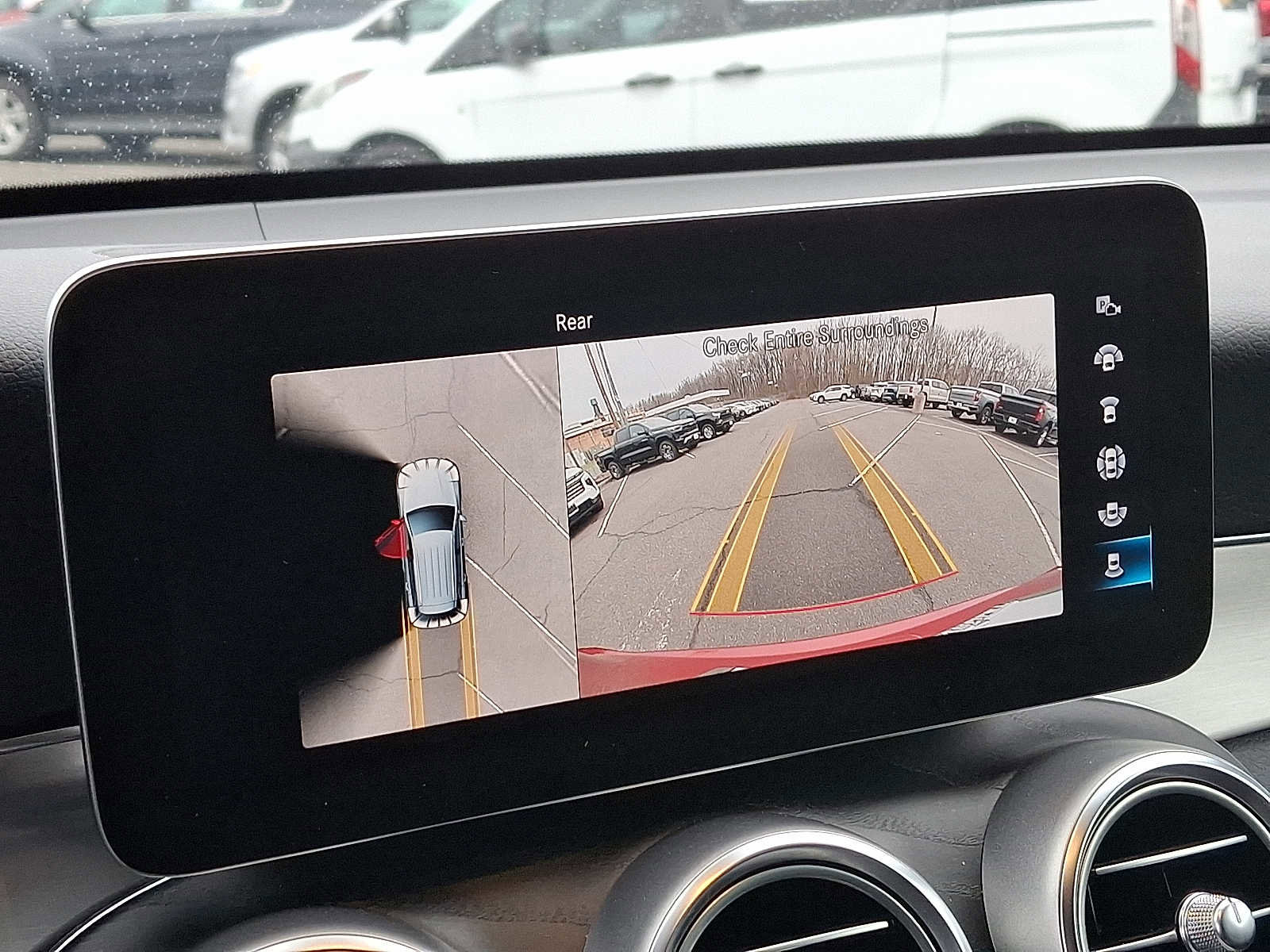 Used 2021 Mercedes-Benz GLC 300 4MATIC image 19