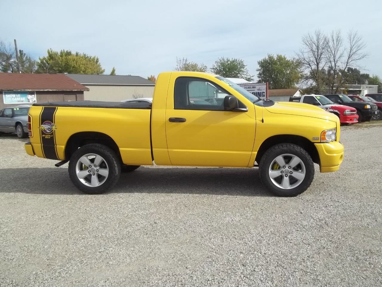 Used 2005 Dodge Ram 1500 Truck SLT w/ Rumblebee Group image 1