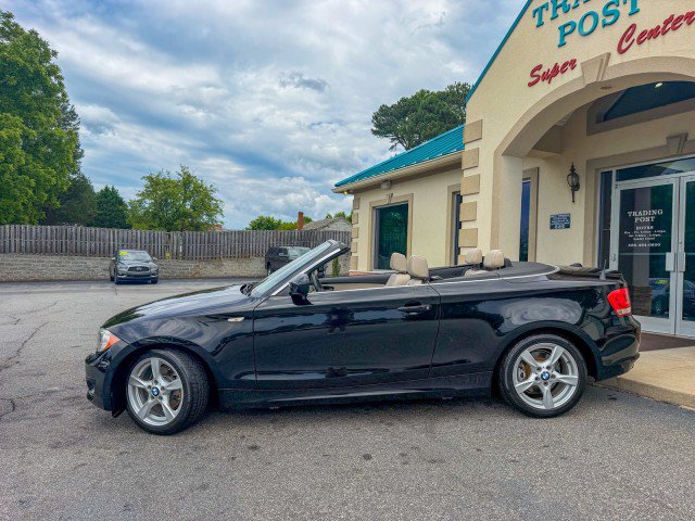 Used 2013 BMW 128i Convertible RWD image 28